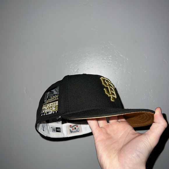 Sf Giants Fitted Hat - Picture 2 of 4
